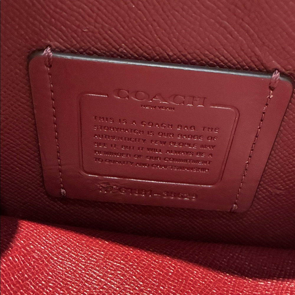Coach Studded Leather Tote👝 - Picture 4 of 9